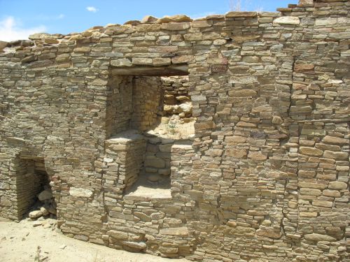 T-Shaped Doorway with Step at Pueblo Bonito